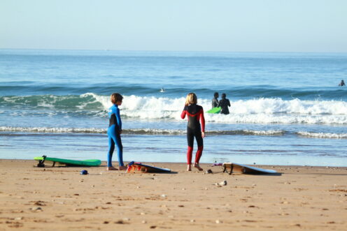 Family surf lesson